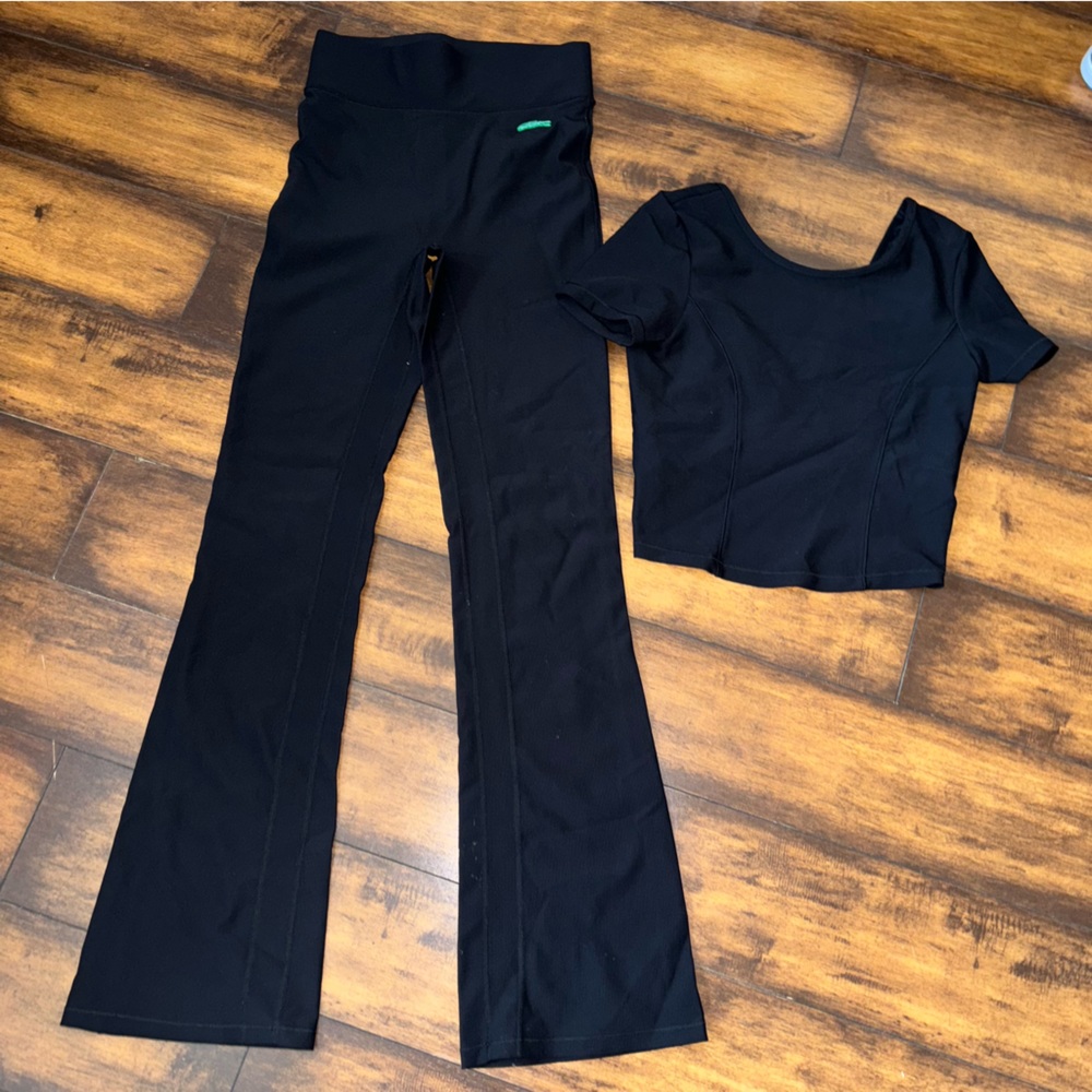 Lacoste x bandier 2 piece set